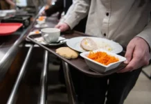 Нина Останина и Юрий Слюсарь осудили дискриминацию в Азове nina ostanina i yurij slyusar osudili diskriminacziyu v azove-gazetart-ru-0