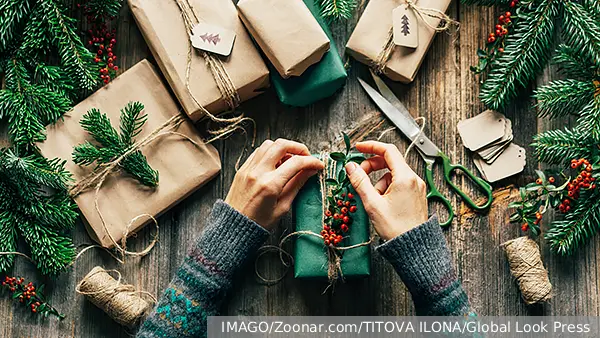 Москвичи рассказали о самых неудачных подарках на Новый год