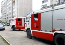 Пожар в Екатеринбурге ликвидирован силами ГУ МЧС РФ по Свердловской pozhar v ekaterinburge likvidirovan silami gu mchs rf po sverdlovskoj-gazetart-ru-0