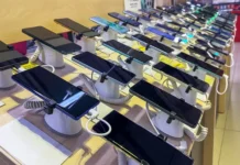 Смартфоны, по мнению Counterpoint Research, подорожают из-за ИИ в 2026 году smartfony po mneniyu podorozhayut izza ii v 2026 godu-gazetart-ru-0