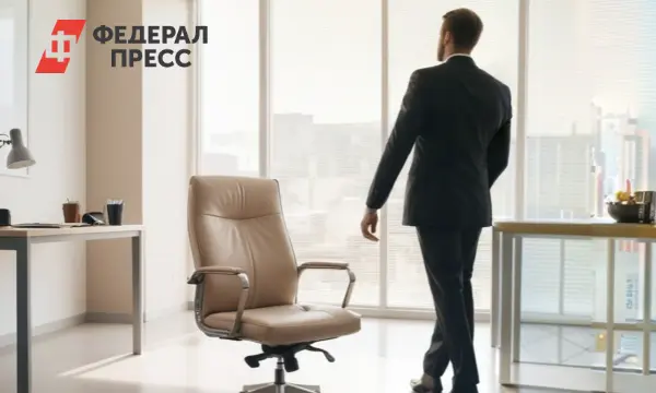 Смольный готовит обновление закона о зарплате губернатора-0