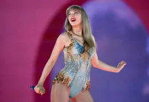 Свадьба Тейлор Свифт и Трэвиса Келси прошла в Ocean House svadba tejlor svift i trevisa kelsi proshla v -gazetart-ru-0