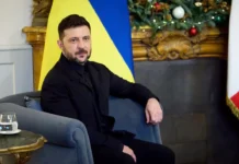 Трамп бросает вызов Зеленскому, обсуждая готовность Украины к выборам tramp brosaet vyzov zelenskomu obsuzhdaya gotovnost ukrainy k vyboram-gazetart-ru-0