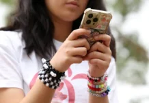 В Австралии вводят запрет на социальные сети для детей, включая TikTok и YouTube v avstralii vvodyat zapret na soczialnye seti dlya detej vklyuchaya i -gazetart-ru-0