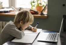 В Кузбассе внедряют дистанционное обучение для защиты от ОРВИ v kuzbasse vnedryayut distanczionnoe obuchenie dlya zashhity ot orvi-gazetart-ru-0