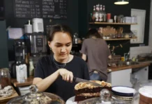 Вакансии для подростков в Москве и МО заметно увеличились к декабрю vakansii dlya podrostkov v moskve i mo zametno uvelichilis k dekabryu-gazetart-ru-0