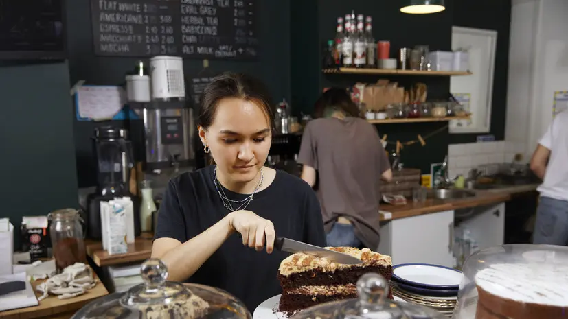 В России в декабре число вакансий для подростков увеличилось втрое