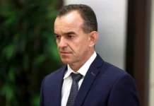 Вениамин Кондратьев обсудил защиту края в Новороссийске и Шесхарисе veniamin kondratev obsudil zashhitu kraya v novorossijske i shesharise-gazetart-ru-0