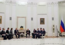 Виктор Орбан и Владимир Путин обсуждают загадку перевода и ее акценты viktor orban i vladimir putin obsuzhdayut zagadku perevoda i ee akczenty-gazetart-ru-0