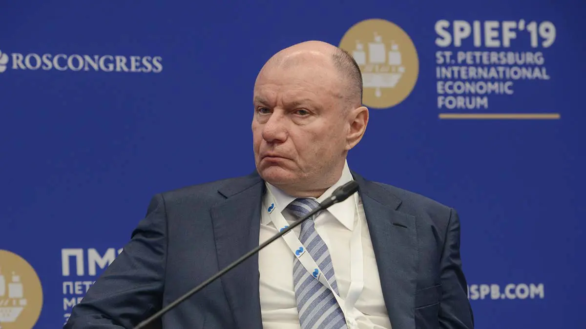 Потанин заявил, что Россия перестала быть мировой бензоколонкой