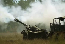 Вооруженные силы Украины и Дмитрий Медведев обсуждают М198 на фронте vooruzhennye sily ukrainy i dmitrij medvedev obsuzhdayut m198 na fronte-gazetart-ru-0