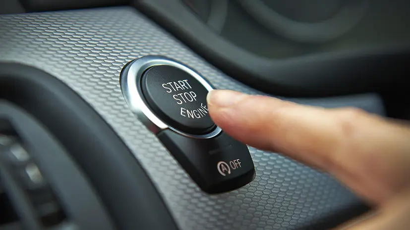 Специалист Соколов: машину нужно готовить к зиме уже в ноябре