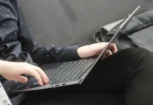 Анализ рынка ноутбуков России от Fplus, Intel, ICMR и М.видео analiz rynka noutbukov rossii ot i mvideo-gazetart-ru-0