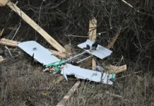 Беспилотник ВСУ атакует Тверь, вызывая тревогу в Пензе bespilotnik vsu atakuet tver vyzyvaya trevogu v penze-gazetart-ru-0