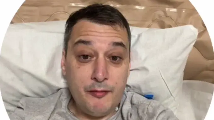 Хинштейн вышел на связь после операции из-за аварии