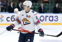 Металлург одолел Амур: Канцеров и Джонсон ведут к вершине КХЛ metallurg odolel amur kanczerov i dzhonson vedut k vershine khl-gazetart-ru-0
