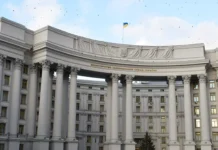 МИД Украины и Венгрии обостряют конфликт из-за выборов mid ukrainy i vengrii obostryayut konflikt izza vyborov-gazetart-ru-0