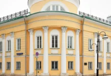 Мосгорнаследие и МИД восстановили особняк на Пятницкой mosgornasledie i mid vosstanovili osobnyak na pyatniczkoj-gazetart-ru-0