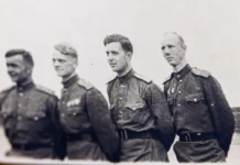 Музей Победы получил реликвии Героя Советского Союза Виктора Медведева muzej pobedy poluchil relikvii geroya sovetskogo soyuza viktora medvedeva-gazetart-ru-0