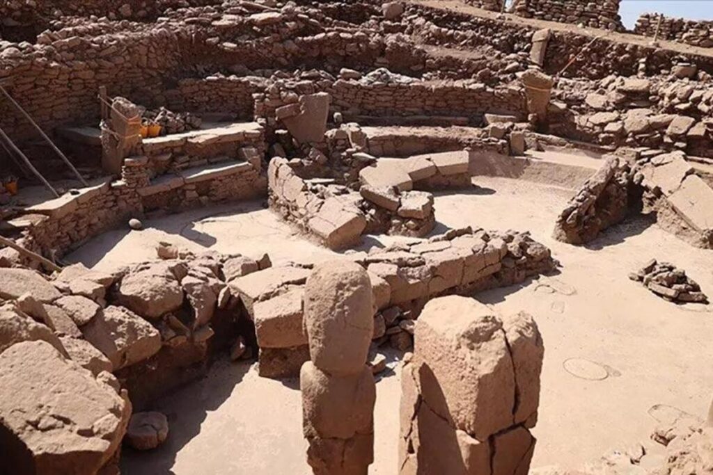 Неолитический «амфитеатр» Карахантепе