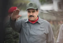 Николас Мадуро из США обратился к народу Венесуэлы и Каракаса nikolas maduro iz ssha obratilsya k narodu venesuely i karakasa-gazetart-ru-0