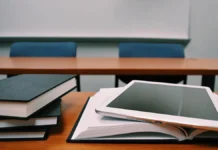 Учитель математики из Дагестана уволен в Краснодаре после жалоб родителей учеников uchitel matematiki iz dagestana uvolen v krasnodare posle zhalob roditelej uchenikov-gazetart-ru-0