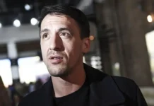 Артур Смольянинов ответит за ложь о ВС РФ в Басманном суде artur smolyaninov otvetit za lozh o vs rf v basmannom sude-gazetart-ru-0