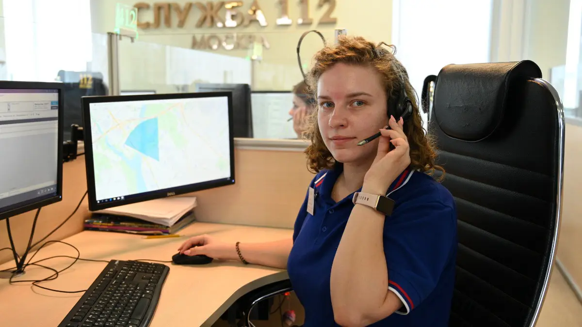 Специалист по приему и обработке экстренных вызовов «Системы 112» города Москвы Анна Лебедева
