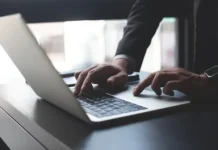 Еврокомиссия: изменения в санкциях против России и криптовалюты evrokomissiya izmeneniya v sankcziyah protiv rossii i kriptovalyuty-gazetart-ru-0