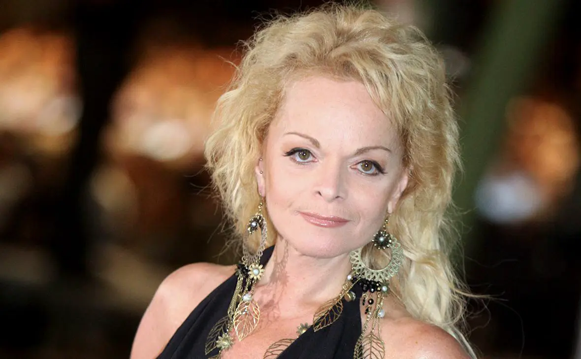 Лариса Долина на закрытии Международного конкурса молодых исполнителей  Новая волна-2010  в Юрмале (Владимир Старков / ТАСС)