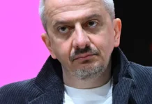 Минкульт и Ольга Любимова уволили Константина Богомолова из Школы-студии МХАТ minkult i olga lyubimova uvolili konstantina bogomolova iz shkolystudii mhat-gazetart-ru-0