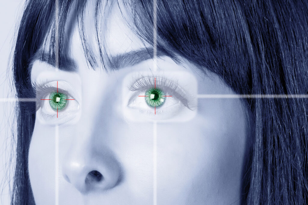 Сканирование глаз женщины