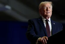 Трамп угрожает Ирану авианосцем Abraham Lincoln и мощью США tramp ugrozhaet iranu avianosczem i moshhyu ssha-gazetart-ru-0