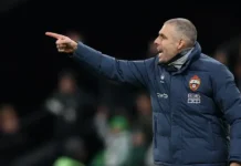 Фабио Челестини объяснил Андрею Талалаеву причину стычки в матче ЦСКА! fabio chelestini obyasnil andreyu talalaevu prichinu stychki v matche czska-gazetart-ru-0