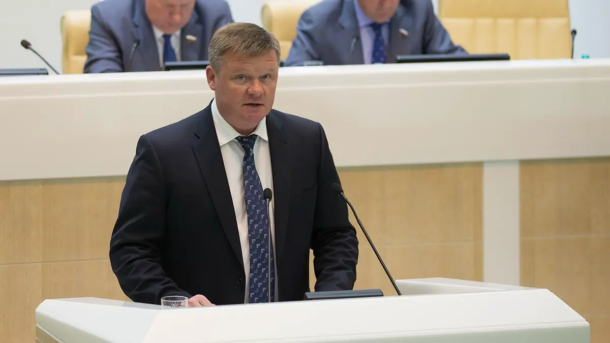 Mash: Вице-губернатор Саратова Исаев попал в реанимацию после ДТП