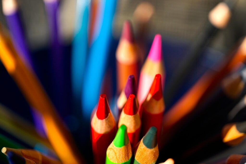 Цветные карандаши