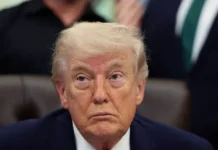 donald tramp i koul tomas allan inczident na uzhine v vashingtone-gazetart-ru-0