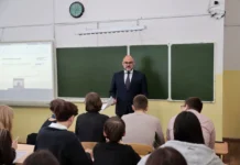 totalnyj diktant vo vladivostoke shestakov pishet varlamova-gazetart-ru-0