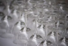 Французское вино в России показало рекордный рост поставок в 2026 году franczuzskoe vino v rossii pokazalo rekordnyj rost postavok v 2026 godu-gazetart-ru-0