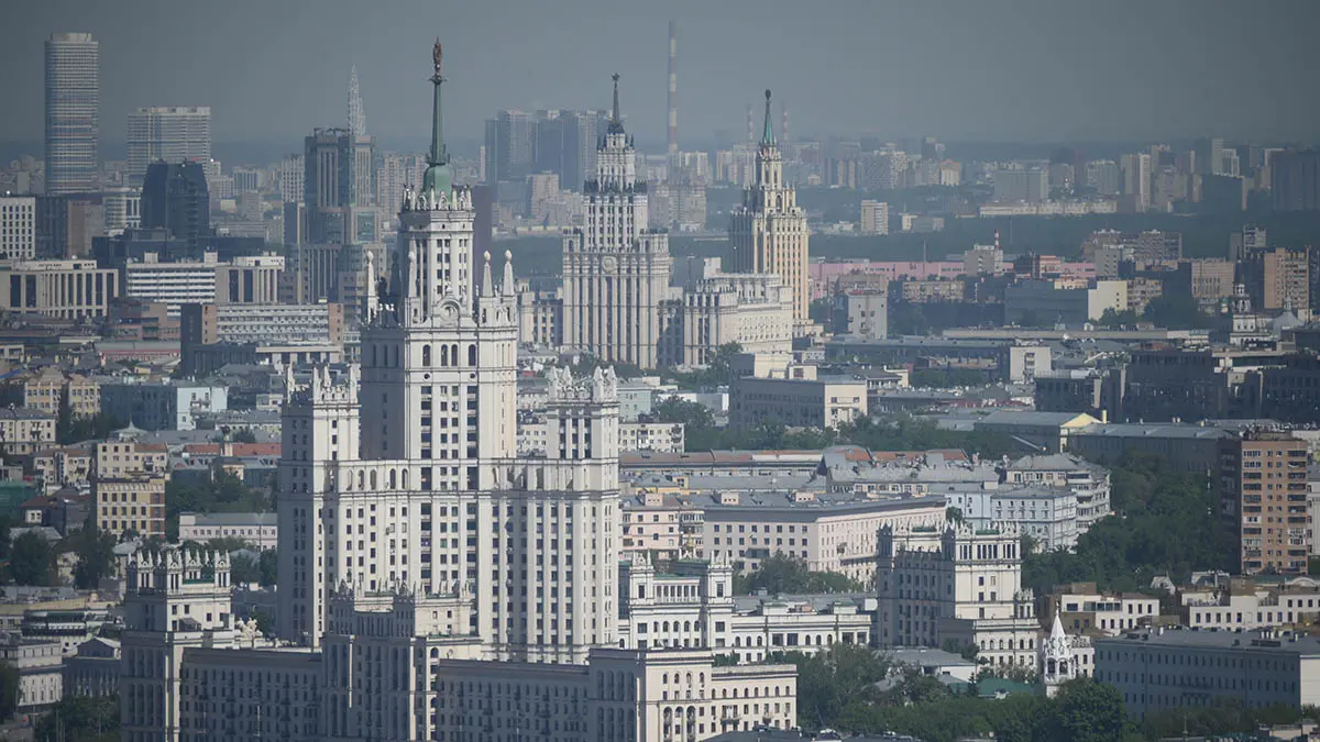 Политолог: Москва в топе среди мегаполисов по росту продолжительности жизни