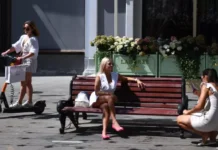 moskva i podmoskove gotovyatsya k zhare do 31 gradusa-gazetart-ru-0