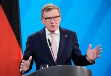 nato i es obedinilis protiv rf glava mid frg ugrozhaet izza bpla-gazetart-ru-0