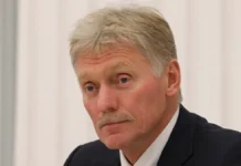 dmitrij peskov i medvedeva udivili gostej pmef pozitivnymi voprosami-gazetart-ru-0