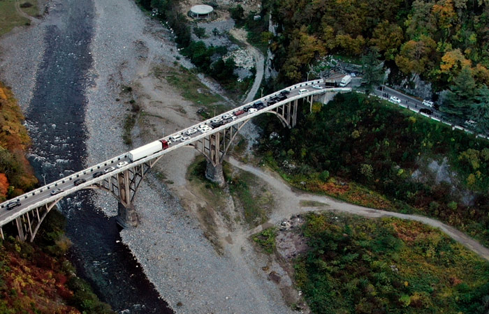 В Абхазии завершились протесты после освобождения активистов 101af4ef-5b81-4511-95bd-5751236a9a63-6786acd9