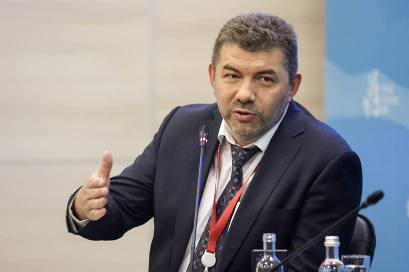 Олег Казанов возглавил Роснедра: путь профессионала в геологии 20715234-63fb-4c5c-adf6-0b03b2a11935-676ab305