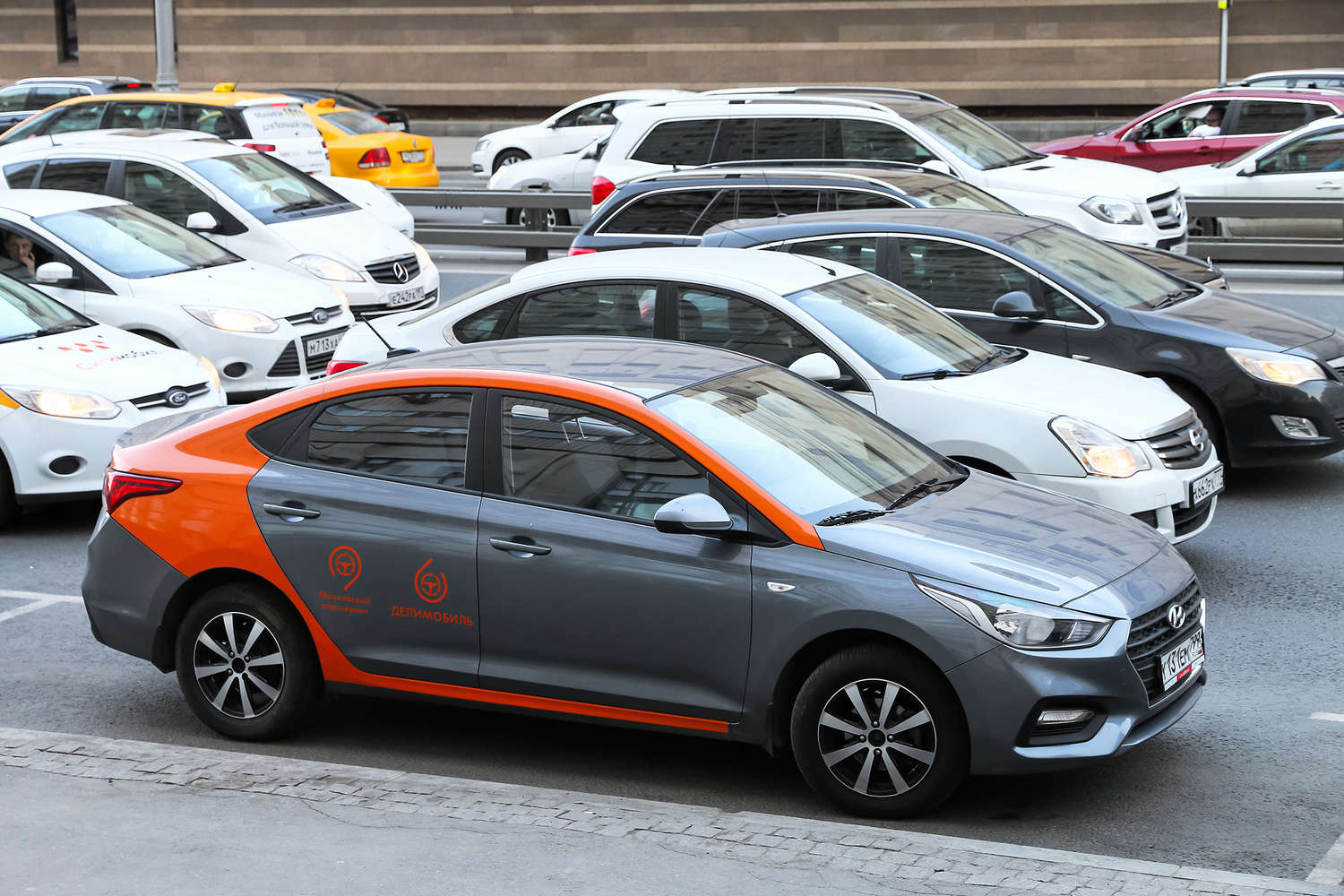 Растущая популярность долгосрочной аренды автомобилей в России: новый тренд 2024 года 96d42662-3122-4a12-aea1-2b471ce15ae0-678634b0