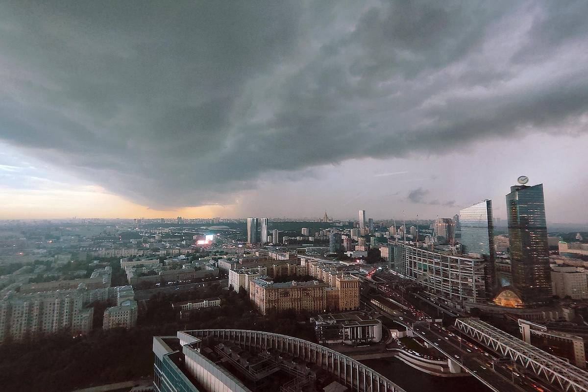 Москву ожидает рекордный ливень с начала XX века a38491ce-6b84-4571-bae6-645d5b25324d-679001af