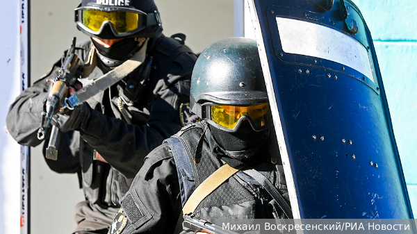 b5fccf4e-3fd0-4d43-b1fc-52f54da5fd4d-6786d933