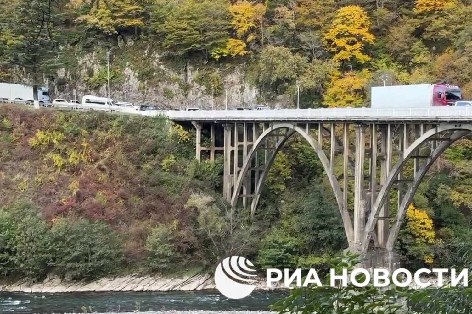 Протестующие в Абхазии настаивают на выполнении требований для разблокировки мостов d972626d-5612-4832-b332-11c1fc28ad98-6786590b