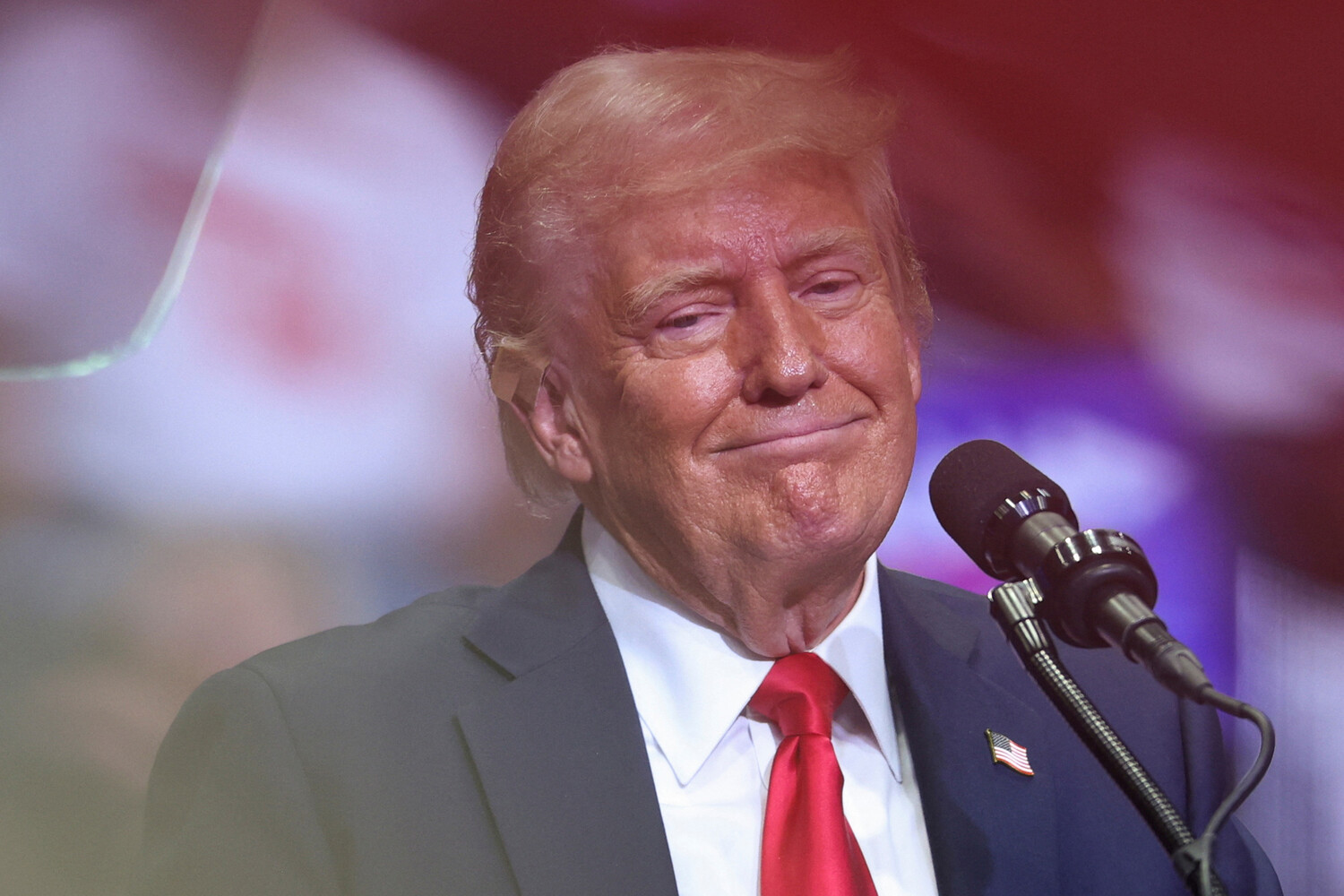 fbc577c5-101f-439d-bf46-1622b64a4800-675240f7